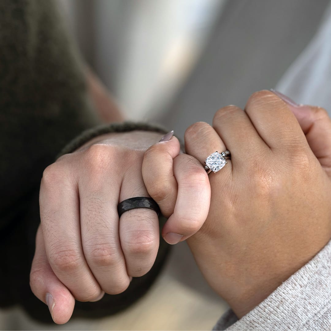 Pearich Hammer Black Ring