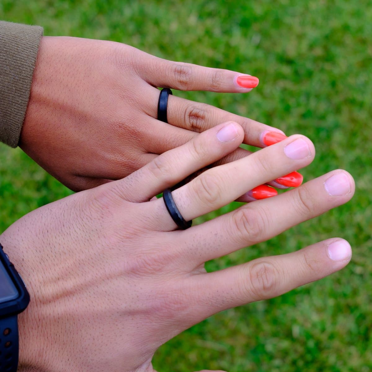 Pearich Minimalist Black Titanium Steel Band Ring