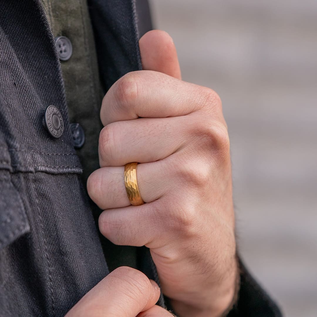 Pearich 6MM Gold Hammered Ring