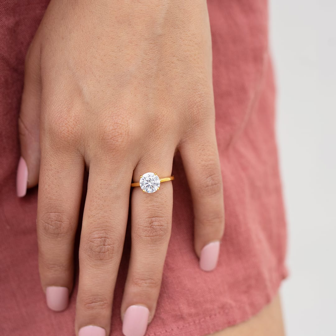 Pearich Yellow Gold Round Solitaire EngageMent Ring