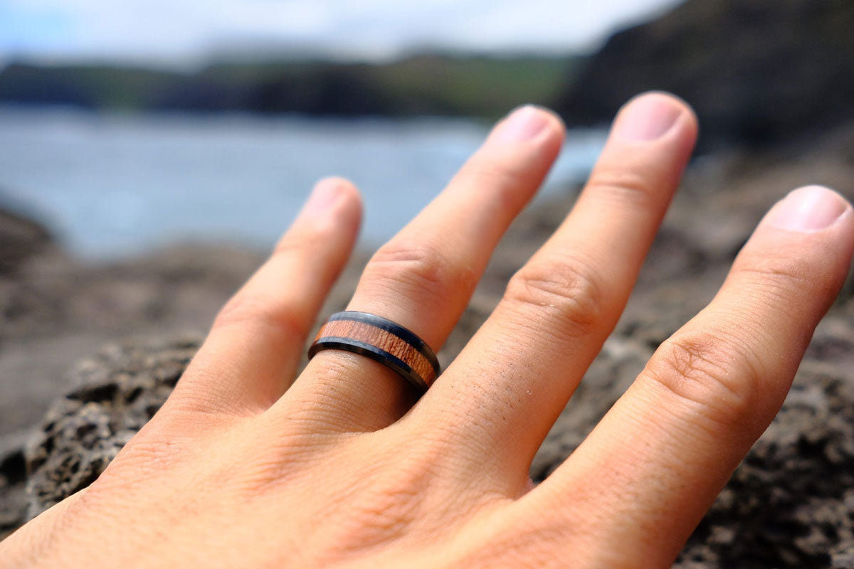 Pearich Black Wood Steatement Ring