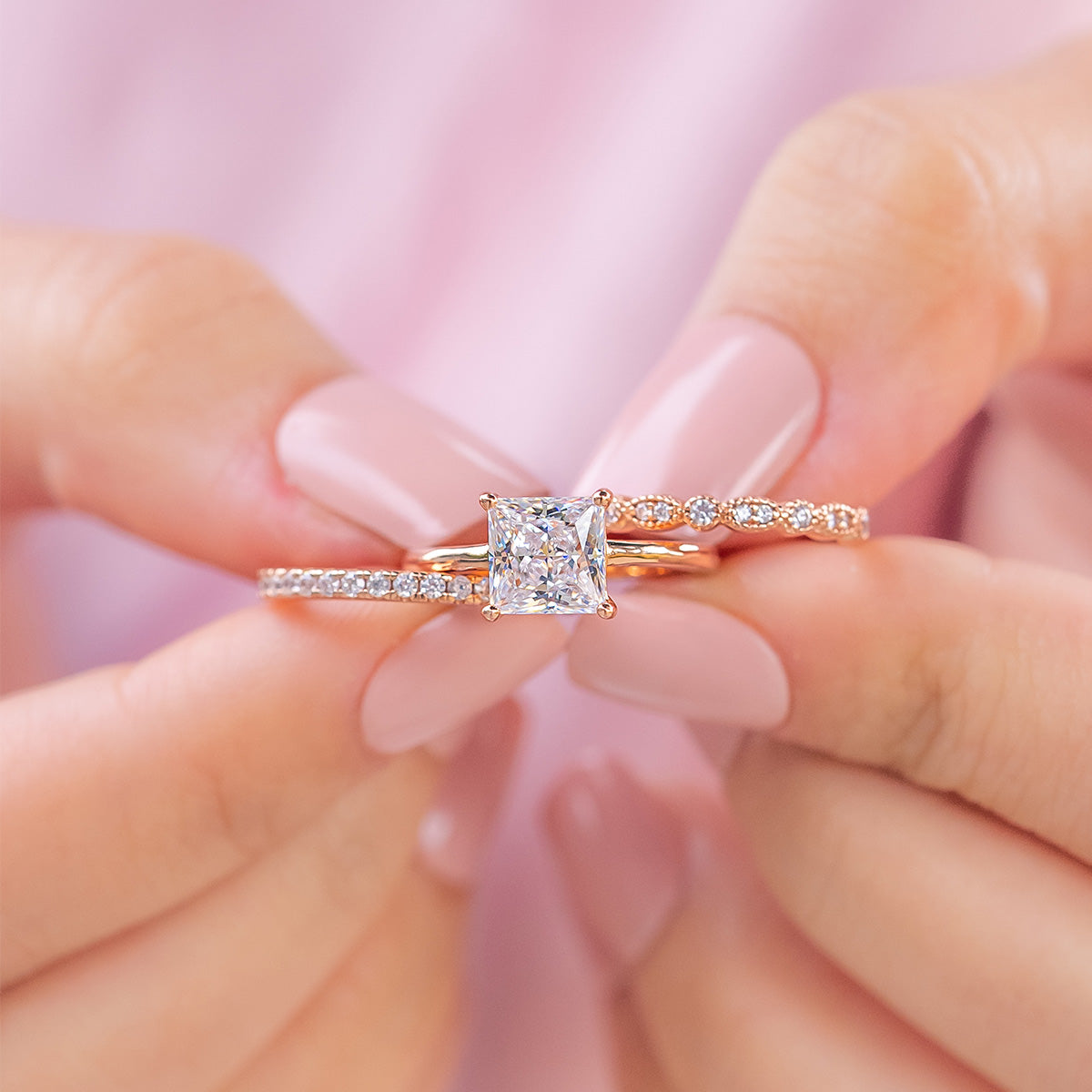 Pearich Rose Gold Princess Cut Wedding Ring